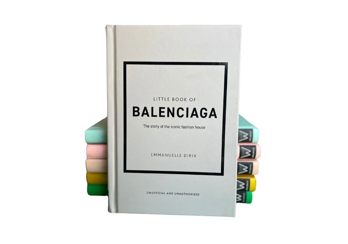 Little Book of Balenciaga: The Story of the Iconic Fashion House (Little Books of Fashion)