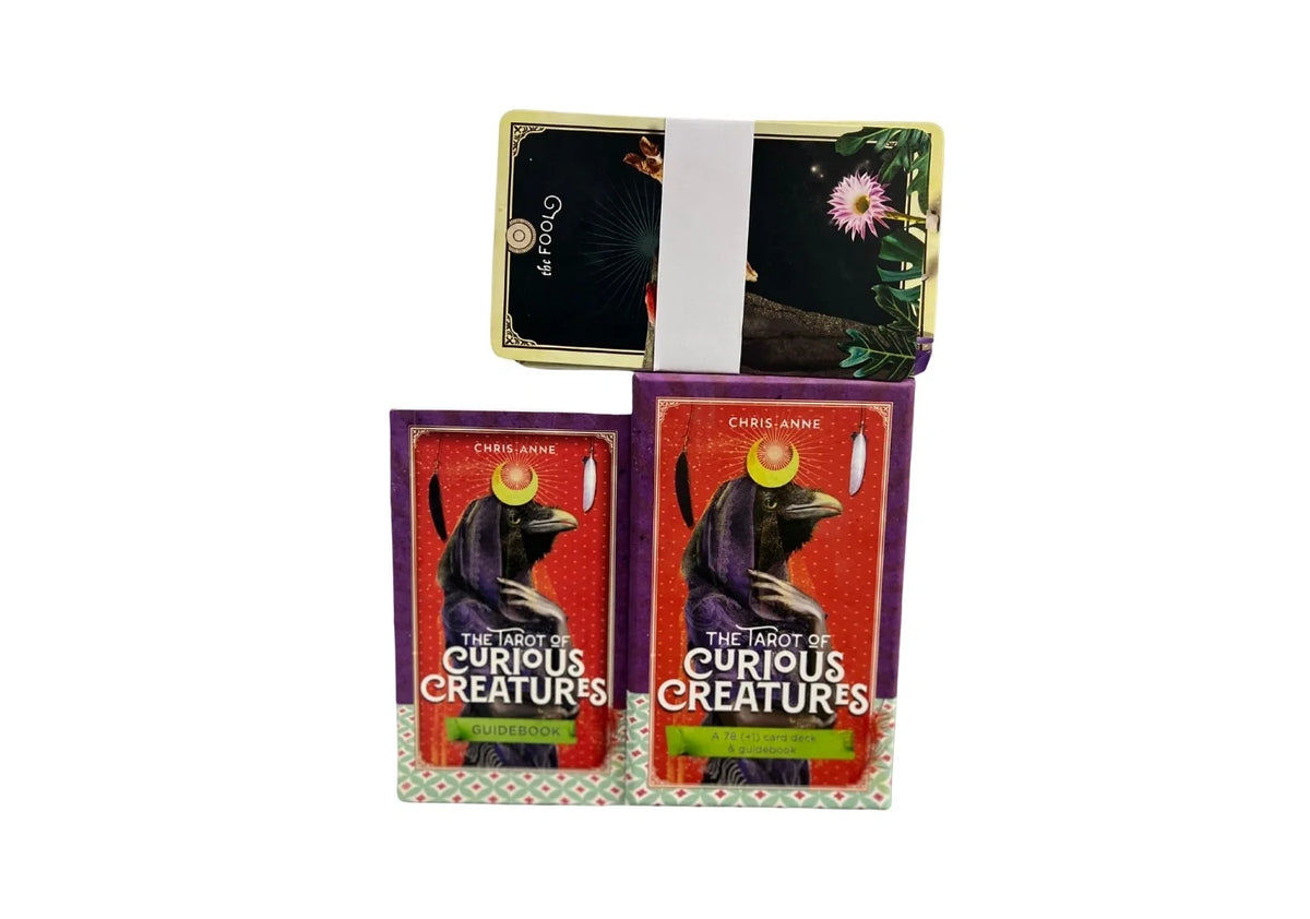 The Tarot of Curious Creatures: A 78 (+1) Card Deck and Guidebook