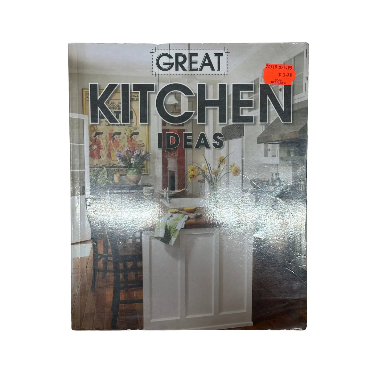 Book cover of 'Great Kitchen Ideas' with images of a kitchen interior.